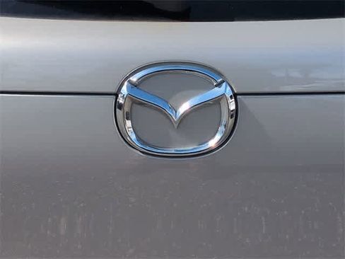 Used 2024 MAZDA CX-30 AWD 2.5 S w/ Preferred Package image 12