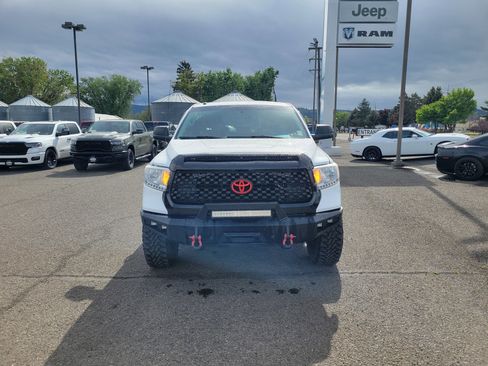 Used 2016 Toyota Tundra SR5 AWD/4WD image 15