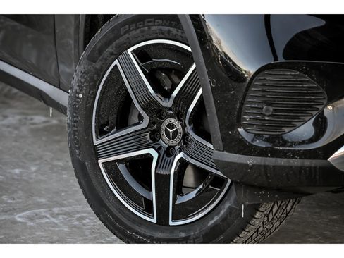 New 2026 Mercedes-Benz GLC 300 4MATIC image 3