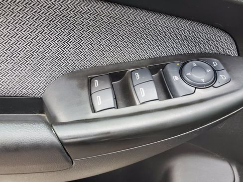 Used 2022 Chevrolet TrailBlazer LT w/ Convenience Package FWD image 19