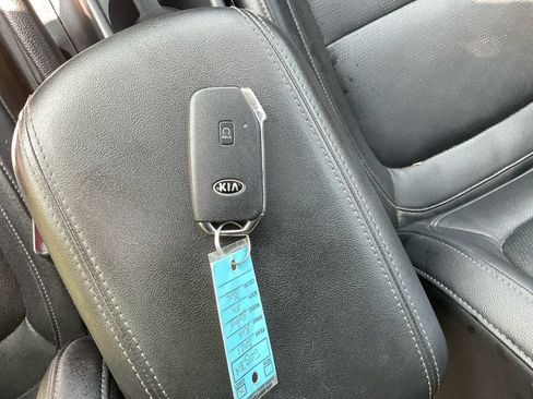 Used 2021 Kia Seltos EX AWD/4WD image 31
