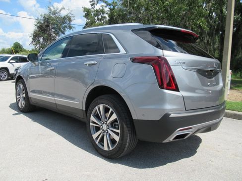 Used 2024 Cadillac XT5 Premium Luxury w/ Technology Package FWD image 6
