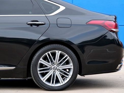 Used 2018 Genesis G80 3.8 image 30