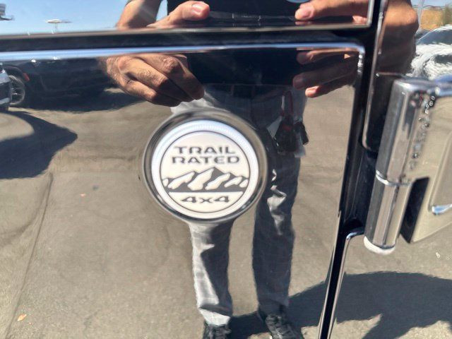 Certified 2021 Jeep Gladiator Sport AWD/4WD image 34