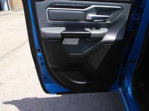 Used 2021 RAM 1500 Big Horn AWD/4WD image 14