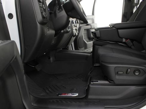 New 2026 Chevrolet Silverado 1500 Custom Trail Boss w/ Dark Appearance Package AWD/4WD image 15