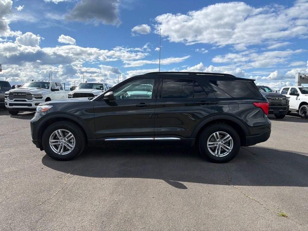 Used 2022 Ford Explorer XLT w/ Class IV Trailer Tow Package AWD/4WD image 9