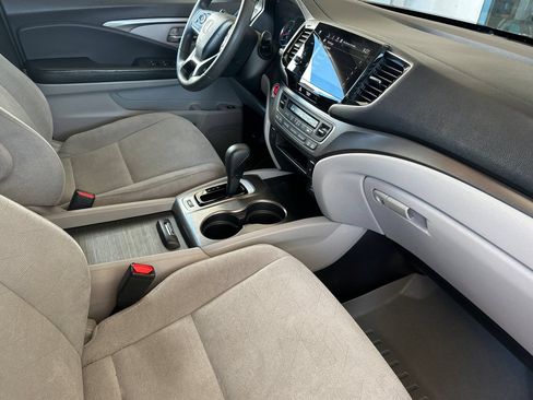 Used 2019 Honda Pilot EX image 19