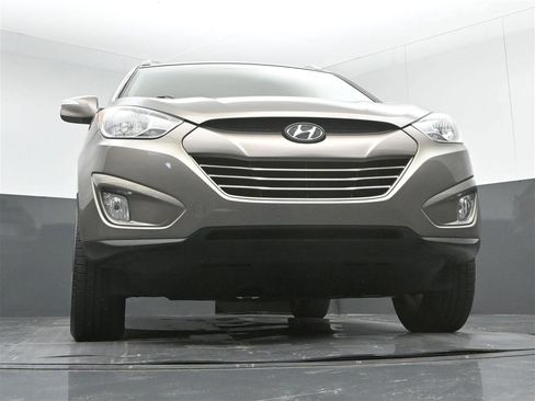 Used 2013 Hyundai Tucson GLS AWD/4WD image 27