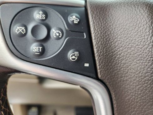 Used 2019 GMC Yukon XL SLT w/ Premium Edition AWD/4WD image 27