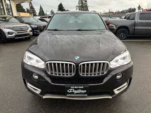 Used 2017 BMW X5 xDrive40e image 12