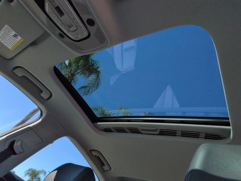 Used 2023 Audi A4 2.0T Premium w/ Convenience Package image 27