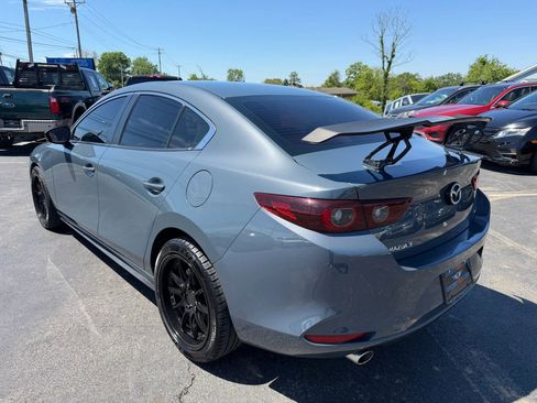 Used 2023 MAZDA MAZDA3 s FWD image 5