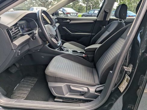 Used 2025 Volkswagen Jetta S FWD image 18