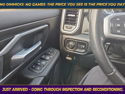 Used 2022 RAM 1500 Big Horn RWD image 22