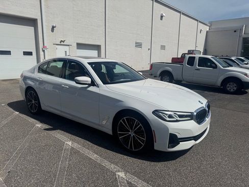 Used 2023 BMW 540i xDrive w/ Executive Package AWD/4WD image 7