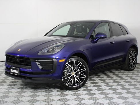 Certified 2023 Porsche Macan image 35