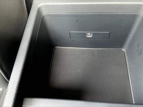 Certified 2023 Audi Q5 2.0T Premium w/ Convenience Package image 16