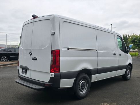 New 2026 Mercedes-Benz Sprinter 2500 image 6
