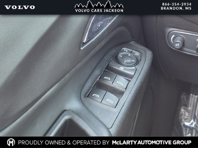 Used 2021 Chevrolet Equinox LT w/ Driver Convenience Package FWD image 17