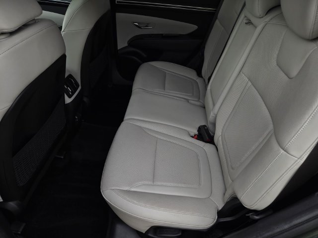 Used 2022 Hyundai Tucson Limited AWD/4WD image 14