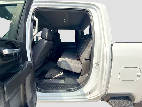 Used 2025 Chevrolet Silverado 2500 Custom w/ Custom Convenience Package AWD/4WD image 22