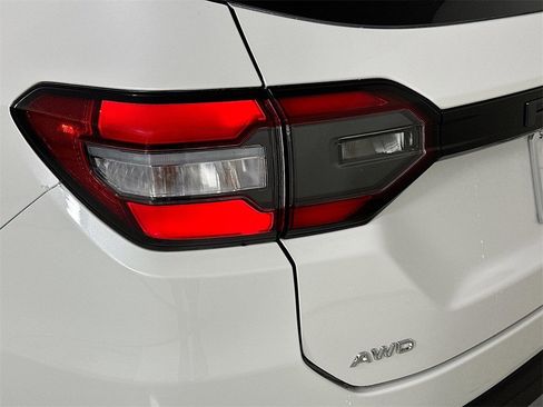 New 2025 Honda Pilot EX-L image 10