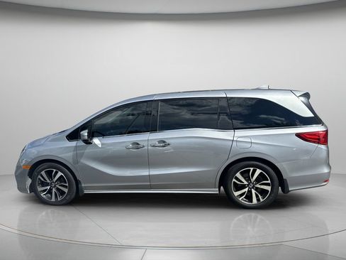 Used 2019 Honda Odyssey Elite image 4