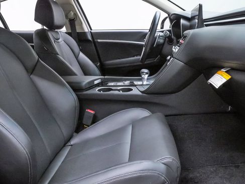 Certified 2026 Genesis G70 2.5T AWD/4WD image 13