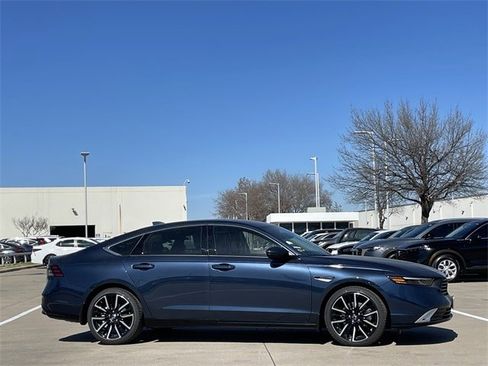 New 2026 Honda Accord Touring image 3