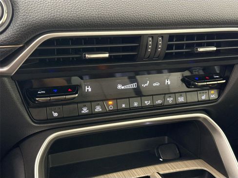 Certified 2025 MAZDA CX-70 3.3 Turbo w/ Premium Package image 26