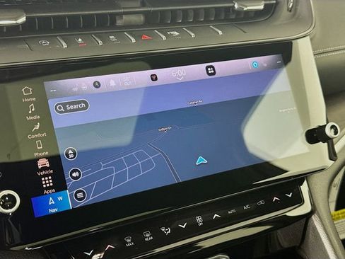 New 2026 Jeep Grand Cherokee Altitude image 16