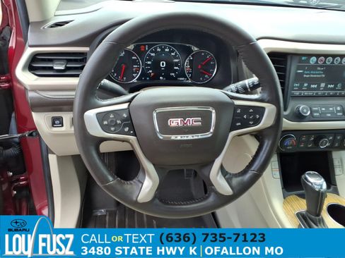 Used 2017 GMC Acadia Denali w/ Technology Package FWD image 7