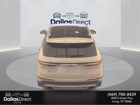 Used 2020 Lincoln Corsair AWD w/ Premium Package image 7