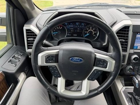 Used 2018 Ford F150 Lariat w/ Equipment Group 501A Mid AWD/4WD image 22