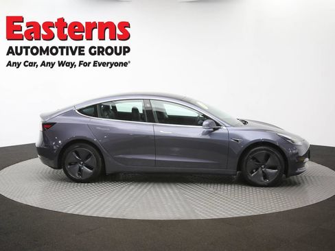 Used 2020 Tesla Model 3 Standard Range Plus RWD image 40