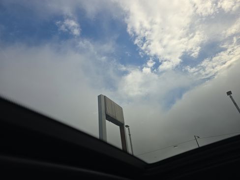 Certified 2023 BMW X5 sDrive40i w/ Parking Assistance Package image 35