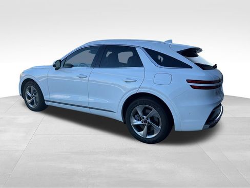 Certified 2026 Genesis GV70 2.5T Advanced AWD/4WD image 3