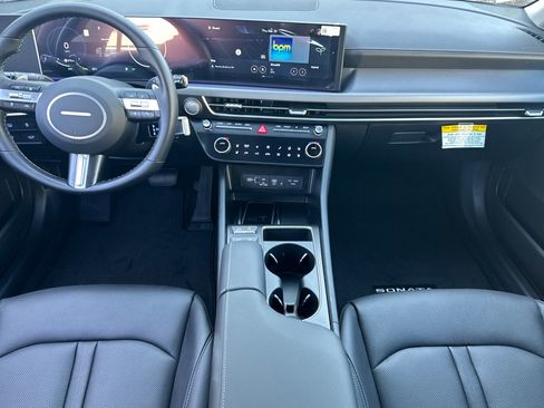 New 2025 Hyundai Sonata Limited image 13