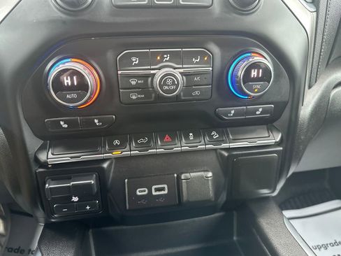Used 2021 Chevrolet Silverado 1500 LT Trail Boss image 13