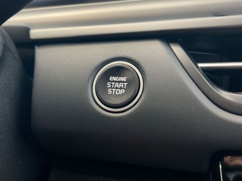 Used 2025 Kia Seltos EX w/ EX Sunroof Package image 25