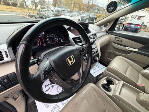 Used 2012 Honda Odyssey EX-L image 9