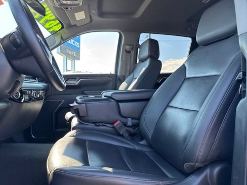 Used 2025 GMC Sierra 1500 SLT AWD/4WD image 14