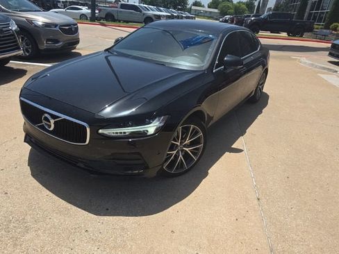 Used 2018 Volvo S90 T5 Momentum w/ Protection Package AWD/4WD image 7
