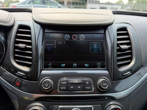 Used 2014 Chevrolet Impala LT FWD image 22