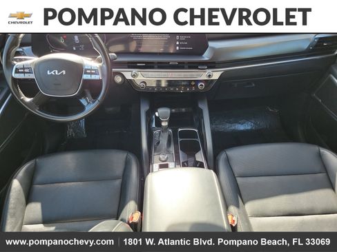 Used 2023 Kia Telluride LX image 14