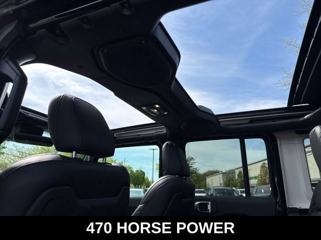 Used 2023 Jeep Wrangler Unlimited Rubicon 392 w/ Xtreme Recon 35" Tire Package AWD/4WD image 9