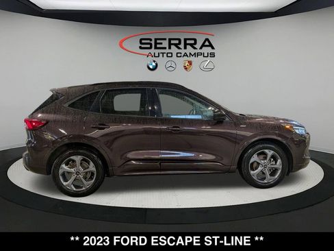 Used 2023 Ford Escape ST-Line w/ Tech Pack #1 FWD image 10