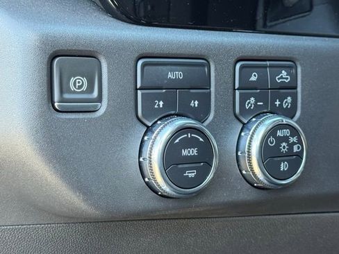 Used 2024 GMC Sierra 1500 Elevation w/ Elevation Premium Package image 23
