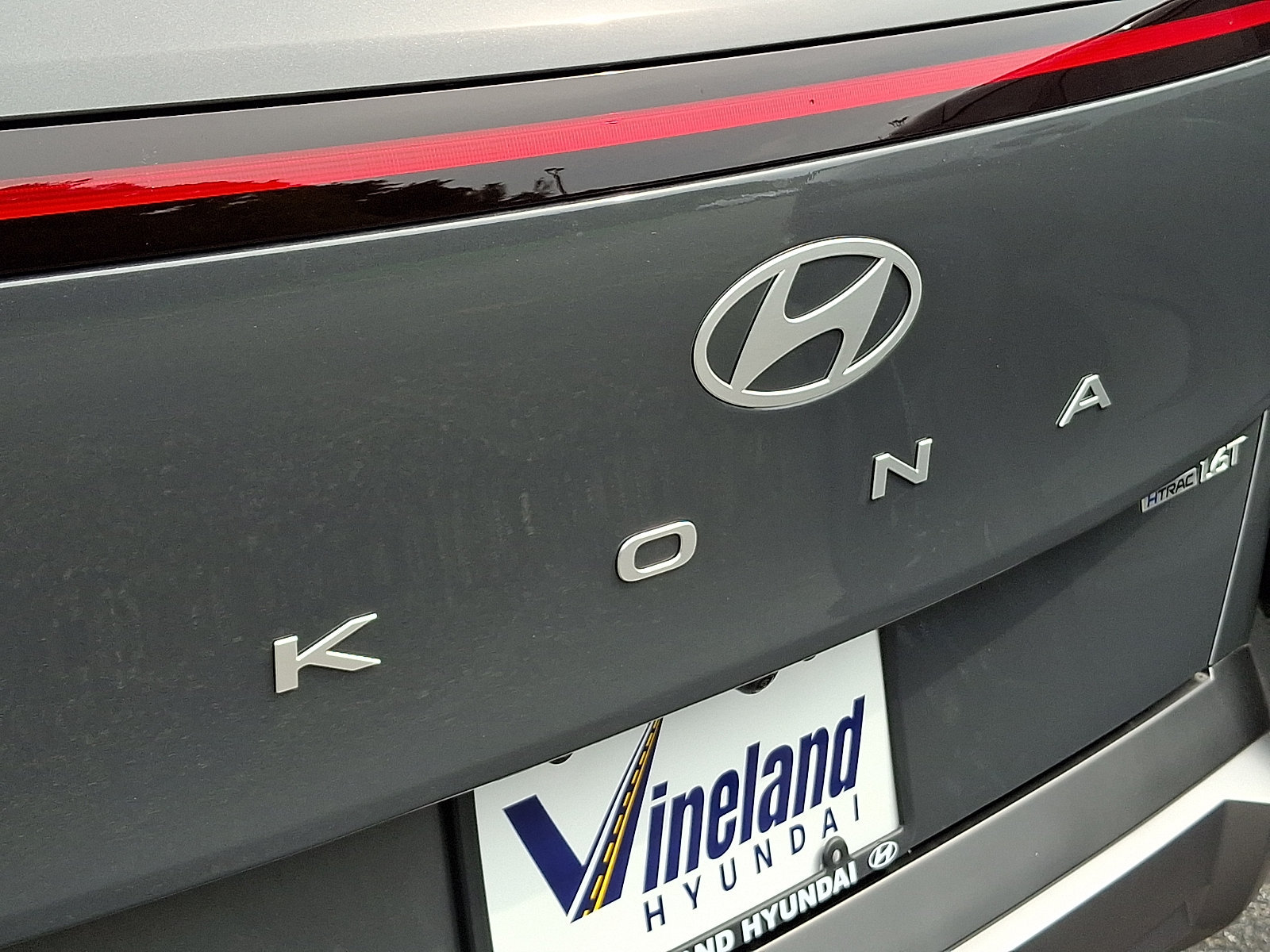 New 2026 Hyundai Kona SEL Premium AWD/4WD image 8